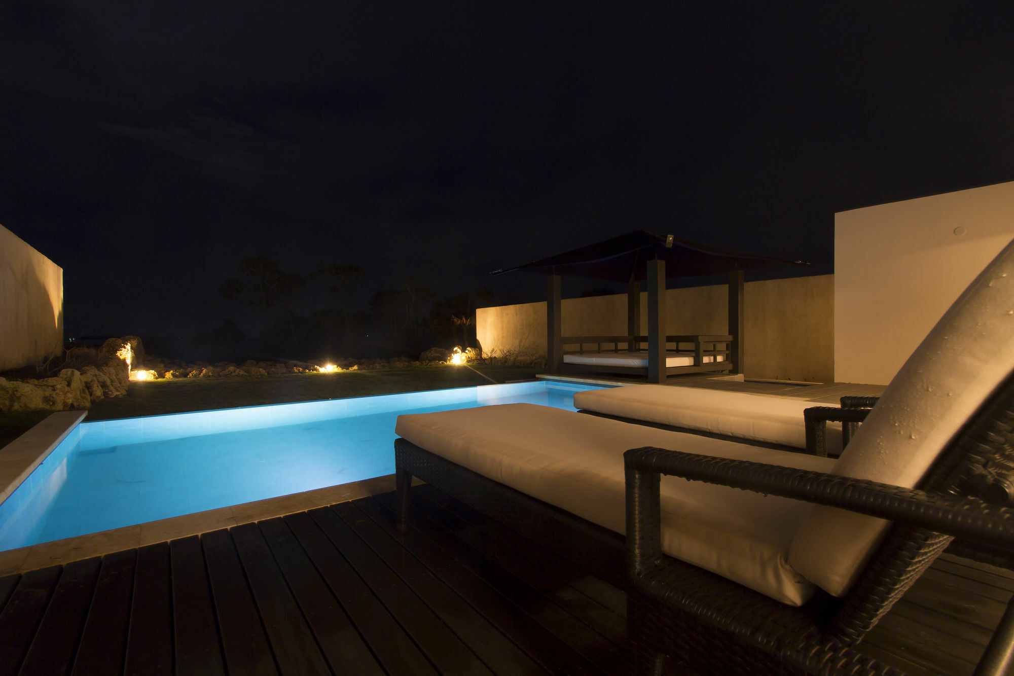 Konpeki The Villa All Suite Miyakojima  Buitenkant foto