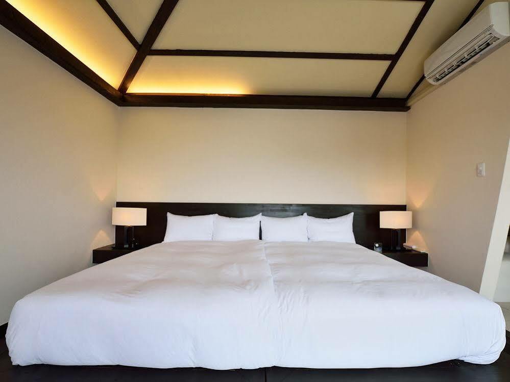 Konpeki The Villa All Suite Miyakojima  Buitenkant foto
